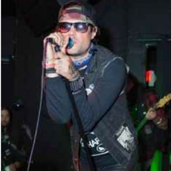 EEL Punk Bank T-Shirt for Women M - Picture 6 of 9